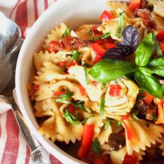 Sun-Dried Tomato Pasta Salad