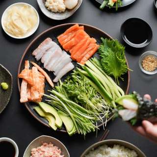 Hand Roll Sushi (Temaki Sushi)