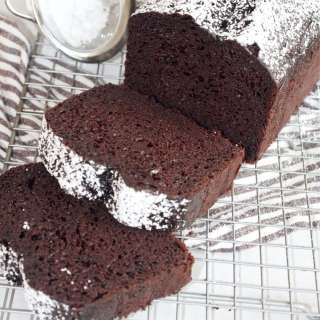 Best Easy Chocolate Cake