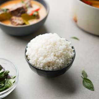 Easy Coconut Rice (Rice Cooker & Stovetop Recipes)