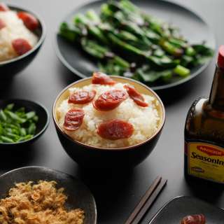 Chinese Sausage with Sticky Rice (Xôi Lạp Xưởng)