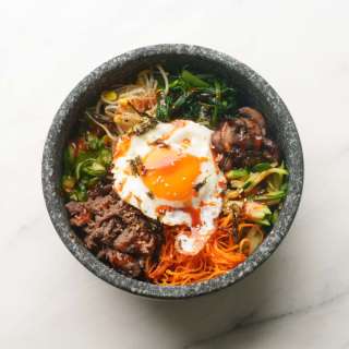 Bibimbap (Korean Rice Bowl w/ Mixed Veg & Beef Bulgogi)
