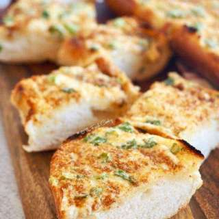 The Best Cheesy Bread Spread