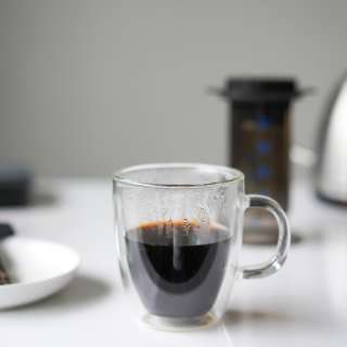 How to Use an Aeropress [Coffee Brewing Instructions]