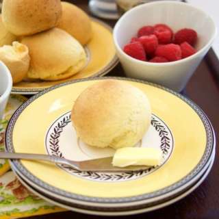 Pandebono (Colombian Cheese Bread)