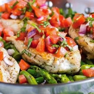 Easy Bruschetta Chicken