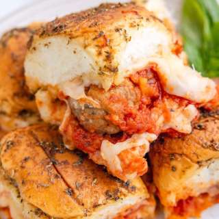 Easy Baked Meatball Sliders on Hawaiian Rolls
