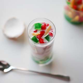 Chè Thái Recipe (Vietnamese Fruit Cocktail)