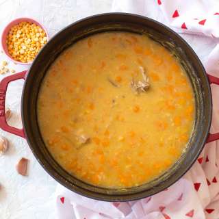 Québécois Pea Soup