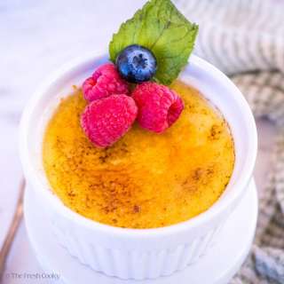 Best Creme Brulee Recipe (Vanilla Bean Creme Brulee)