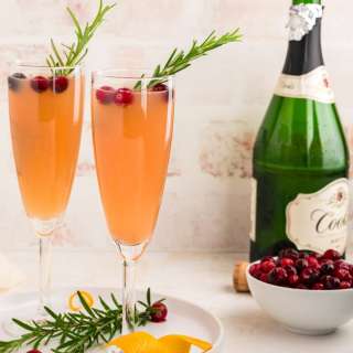 Best Cranberry Mimosas Cocktail Recipe
