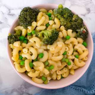 Mac and 4 Cheese with Broccoli and Peas