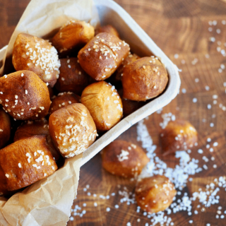 Soft Pretzel Bites Recipe (Air Fryer or Oven Baked)