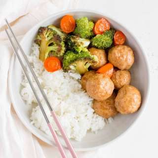 Chicken Teriyaki Meatballs with Broccoli and Carrots