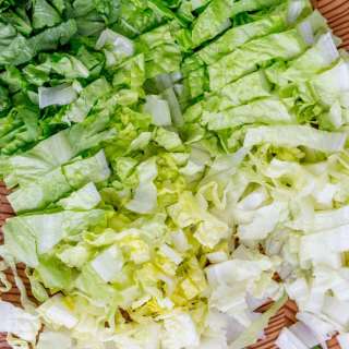 How to Cut Romaine Lettuce