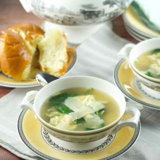 La Stracciatella Soup (Italian Egg Drop Soup)
