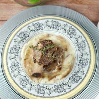 Slow Cooker Short Ribs