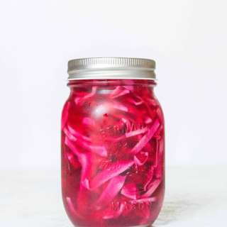 Quick Pickled Cabbage