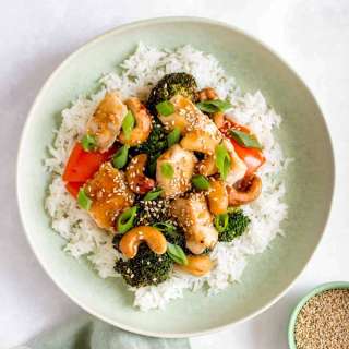 Sheet Pan Cashew Chicken with Veggies