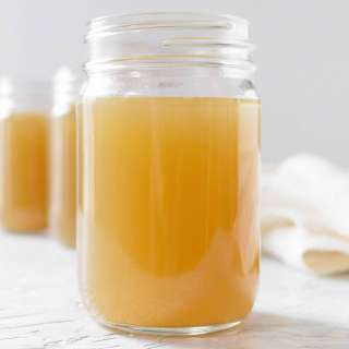 Instant Pot Chicken Stock