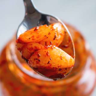 Spicy Pickled Garlic Recipe (Tiktok Copycat)