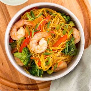 Shrimp Stir Fry with Noodles