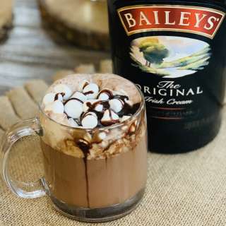 Bailey's Boozy Hot Cocoa