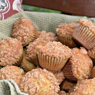 Mini Cinnamon Banana Muffins