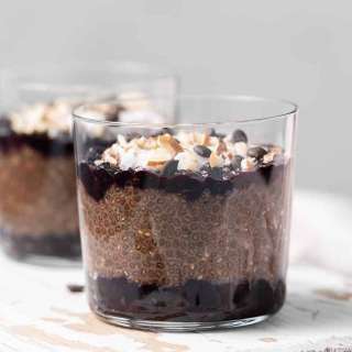 Chocolate Blueberry Chia Pudding
