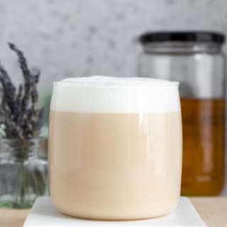London Fog Drink (Tea Latte)