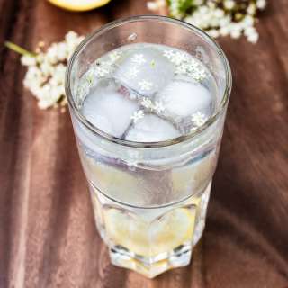 Lemon Gin Elderflower Cocktail Recipe