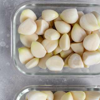 How to Freeze Garlic Cloves