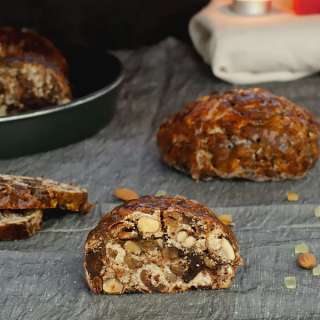 Kletzenbrot Recipe - Christmas Fruit Bread