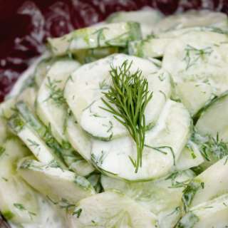 German Cucumber Dill Salad [Gurkensalat]
