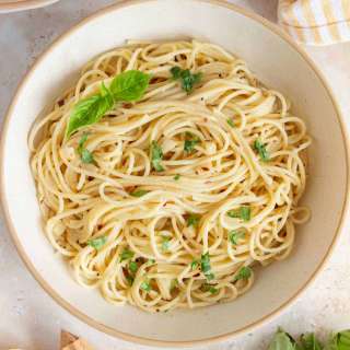Butter Lemon Garlic Pasta
