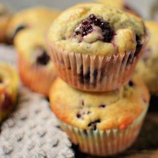 Easy Blackberry Muffins