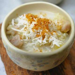 Che Khoai Mon (Taro rice pudding)