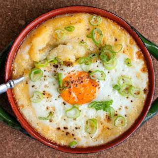 Cheesy Baked Polenta and Egg with Bacon