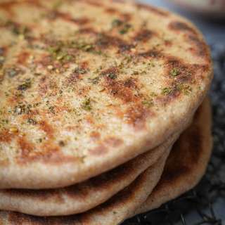 Perfect fluffy Kuboos (Arabic pita bread)