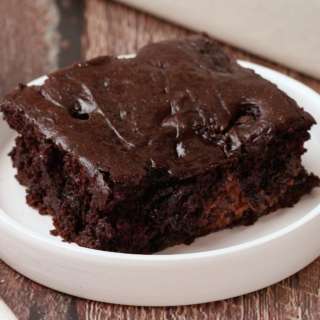 Death by Chocolate Peanut Butter Dump Cake Recipe