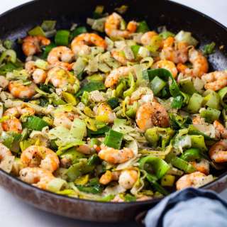 Healthy Garlic Shrimp with Leeks