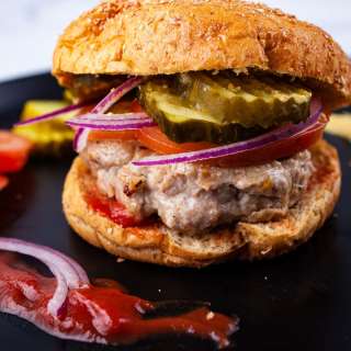 Juicy Turkey Burgers on The Stove