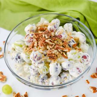 Creamy Grape Salad Recipe