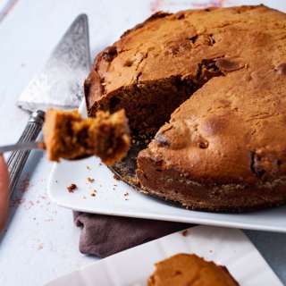 Best Dried Fig Cake (Yeast Leavened)