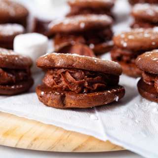 Chocolate Mascarpone Sandwich Cookies