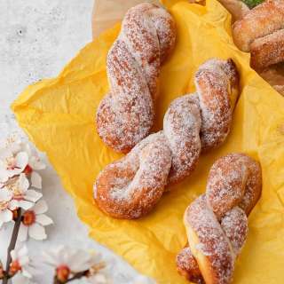 Kkwabaegi (Korean Twisted Doughnut Recipe)