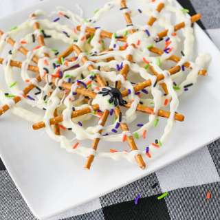 Chocolate Pretzel Spiderwebs Halloween Treats