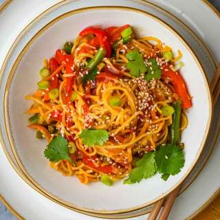 Vegan Hakka Noodles