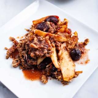 Best Healthy Apple Crumble (Paleo, Vegan, Gluten-Free)