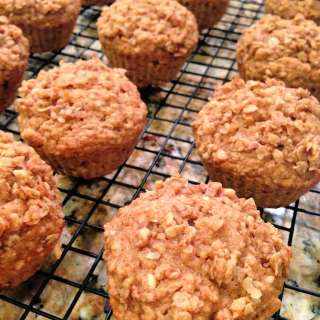 Applesauce Cinnamon Oat Muffins Recipe